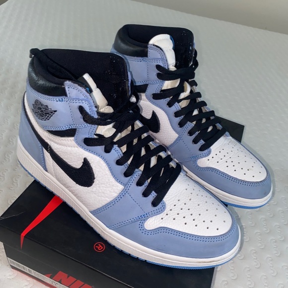 Jordan 1 University Blue - Picture 2 of 3